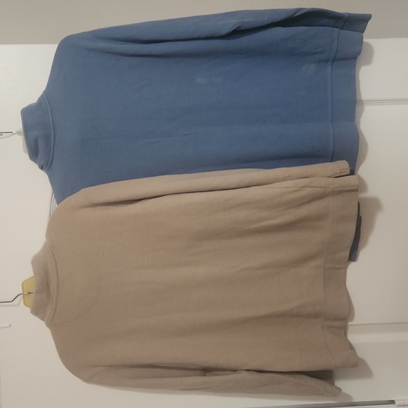 (2) Men's Henley Shirts, Medium - Picture 9 of 9